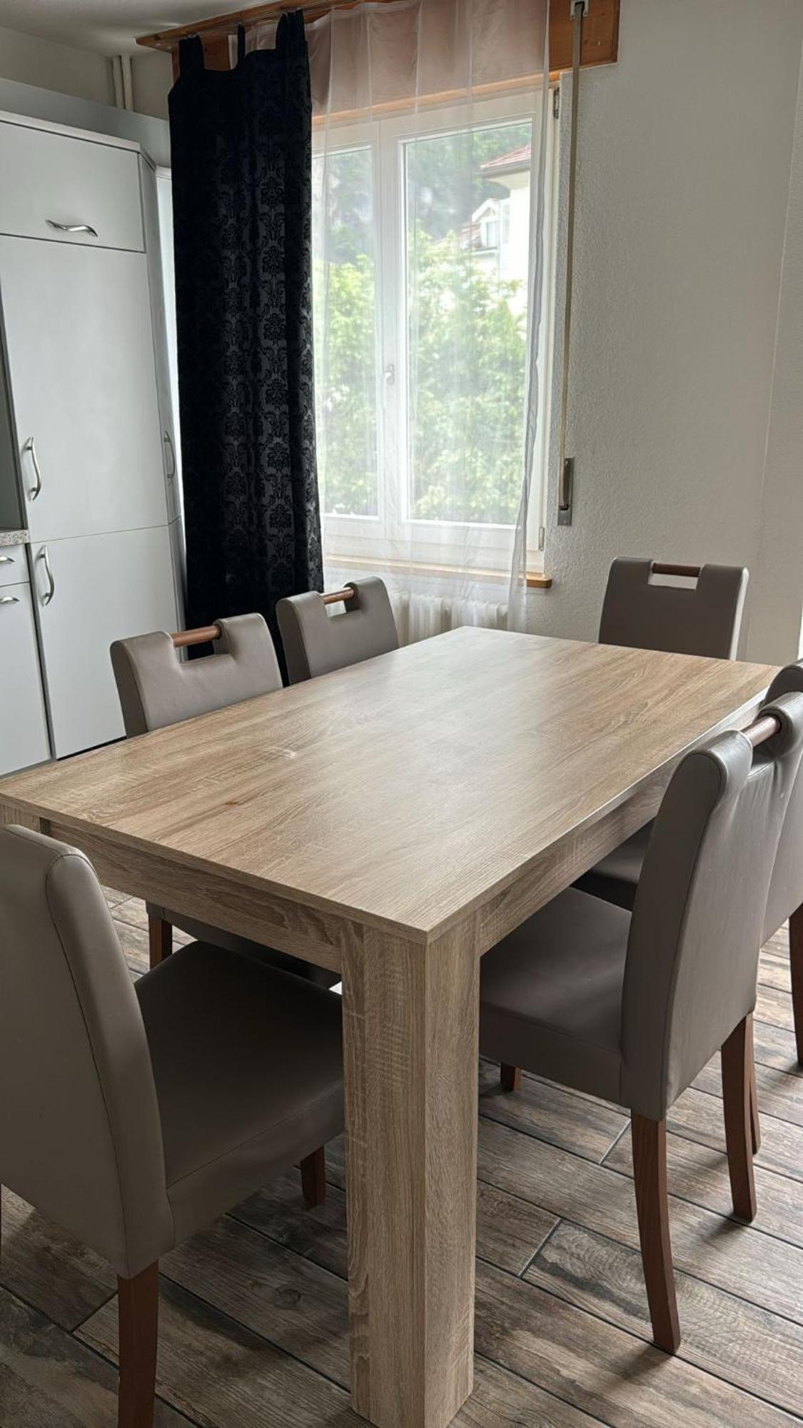 Family Friendly Apartment In The Heart Of Ιντερλάκεν Δωμάτιο φωτογραφία